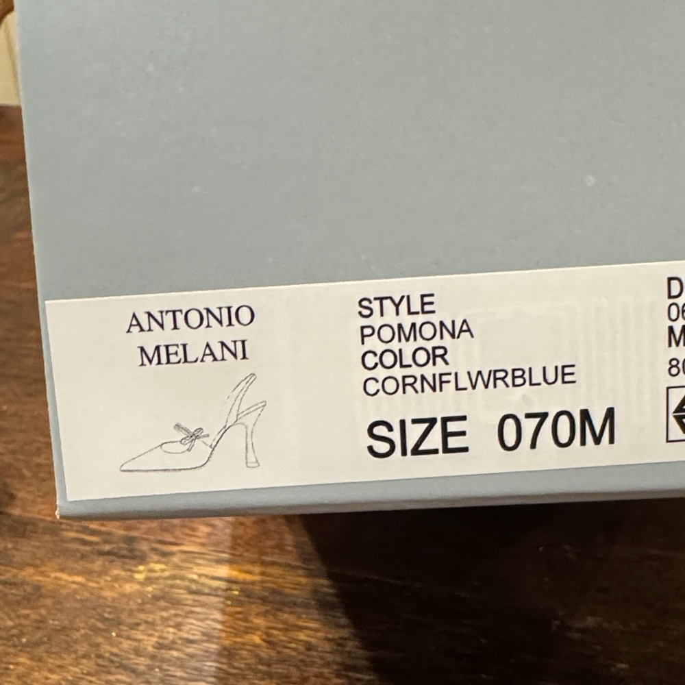 NEW! Sergio Rossi Light Baby/Periwinkle Blue Texture Slingback Heels - Bow Detai - Picture 6 of 7